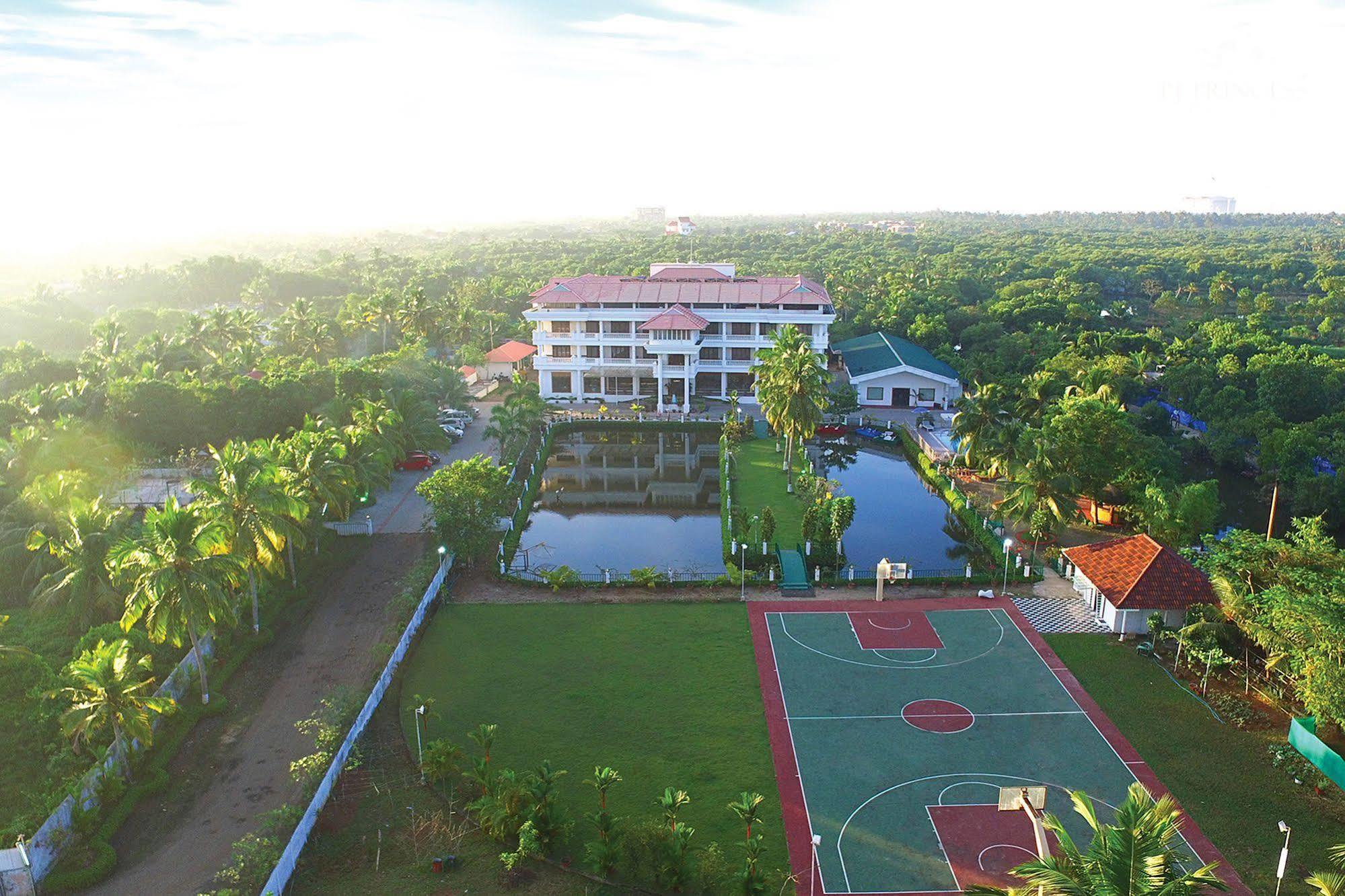 Rustic Leisures Llp Hotell Kochi Eksteriør bilde